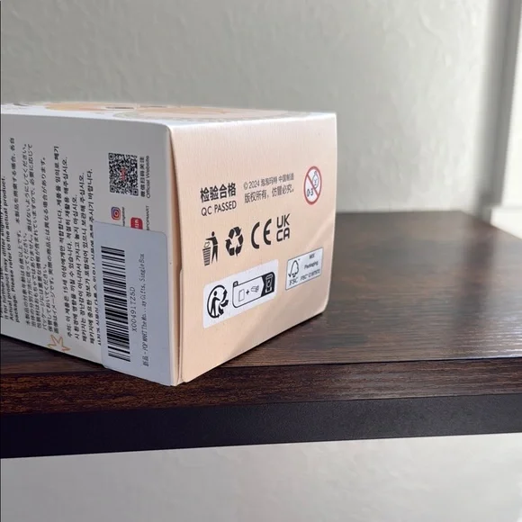 Labubu Have A Seat NIB - Picture 5 of 6